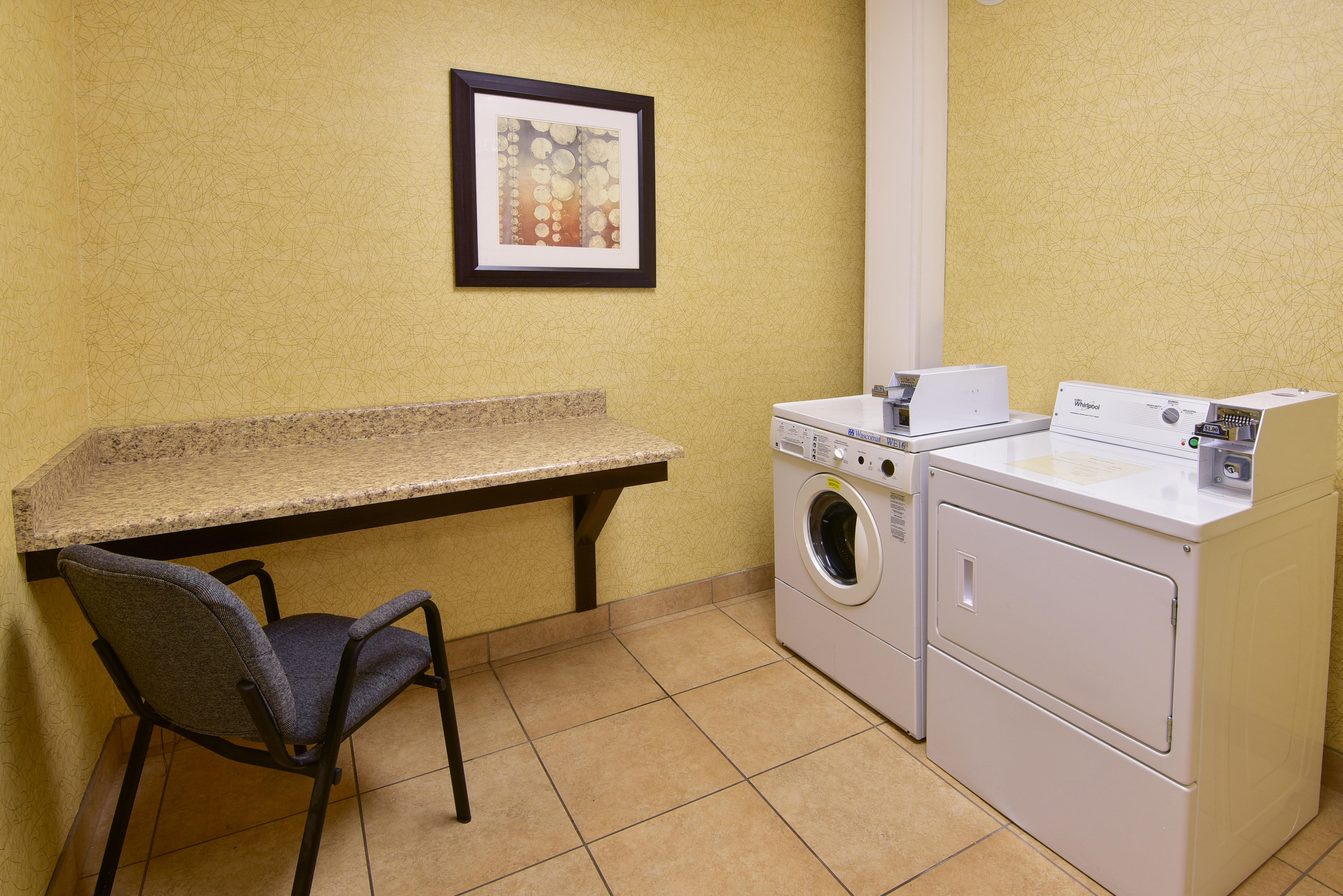 Holiday Inn Express Hotel & Suites Wauseon By Ihg Экстерьер фото