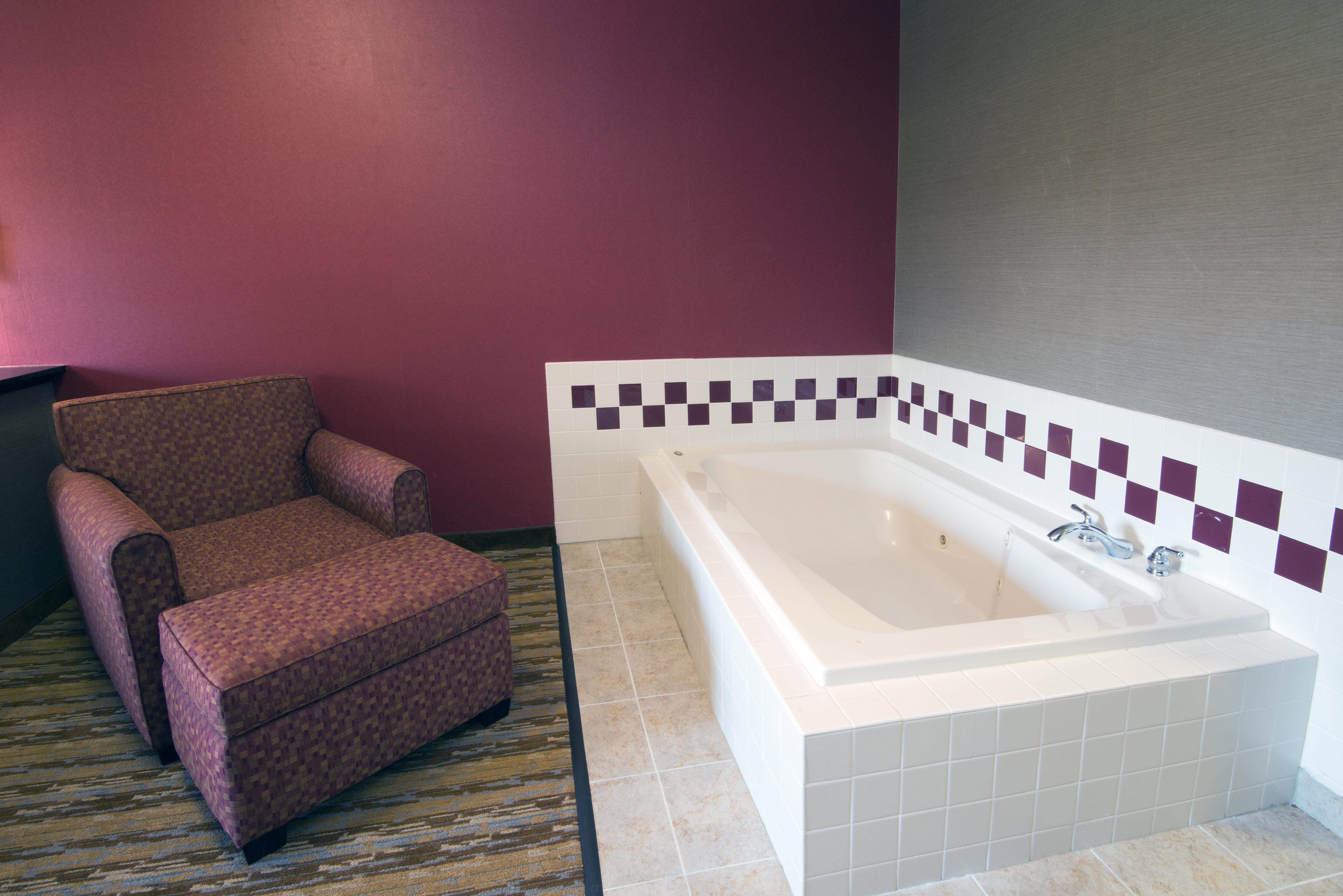 Holiday Inn Express Hotel & Suites Wauseon By Ihg Экстерьер фото